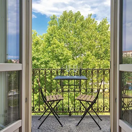 Appartement Cenisia & Porta Susa Roomy Flat
