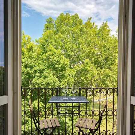 Apartment Cenisia & Porta Susa Roomy Flat